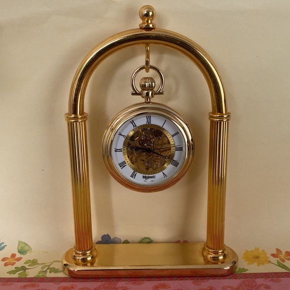 Majesti Accessories Beautiful Manual Wind Goldtone Majesti Co